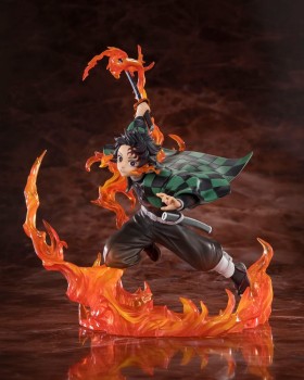 Demon Slayer: Kimetsu no Yaiba - Kamado Tanjiro Statue / S.H.Figuarts (Kyojuro Rengoku's Sword Guard Demon Slayer: Kimetsu no Yaiba - Kamado Tanjiro Statue / S.H.Figuarts (Kyojuro Rengoku's Sword Guard