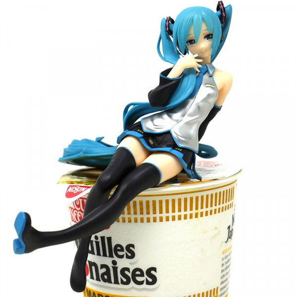 Vocaloid - Hatsune Miku Figur / Noodle Stopper: Furyu