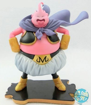 Action Figure Majin Boo Dragon Ball Lote com 8 Un  Todas as Transformações  de Majin Boo Universogeeky