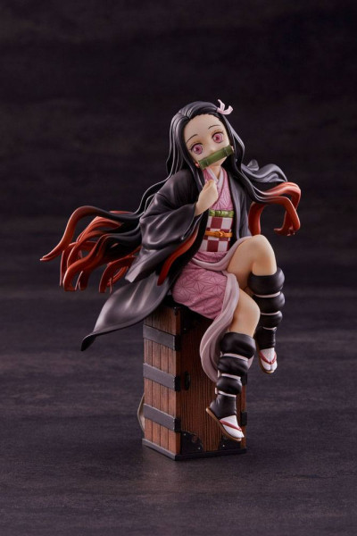 Demon Slayer Kimetsu no Yaiba - Nezuko Kamado Statue: Aniplex