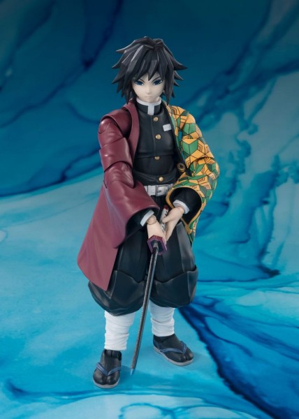 Demon Slayer: Kimetsu no Yaiba - Giyu Tomioka Actionfigur / S.H. Figuarts: Bandai Tamashii Nations