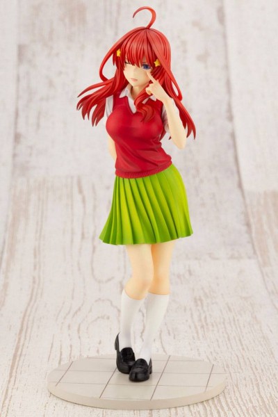 The Quintessential Quintuplets - Itsuki Nakano Statue / Bonus Edition: Kotobukiya