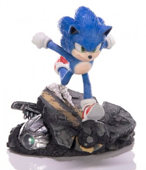 Sonic the Hedgehog 2 - Sonic Standoff  Statue: First 4 Figures Sonic the Hedgehog 2 - Sonic Standoff  Statue: First 4 Figures
