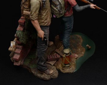 Vorschau: The Last of Us - Joel & Ellie Statue: Mamegyorai Vorschau: The Last of Us - Joel & Ellie Statue: Mamegyorai