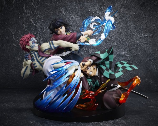 Demon Slayer: Kimetsu no Yaiba - Tanjiro Kamado & Giyu Tomioka & Akaza Figur: Aniplex