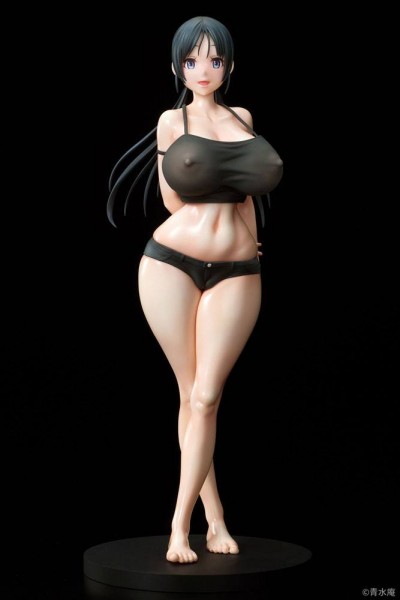 Koumi Island - Konomi Tachibana Statue: Q-Six