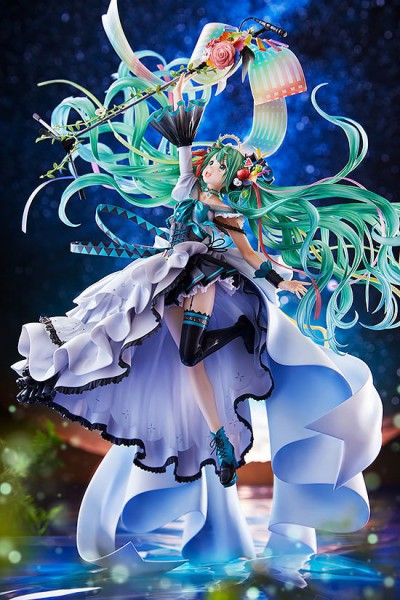 Character Vocal Series 01 - Hatsune Miku / Memorial Dress Version: Good Smile Company