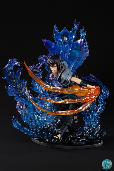 Naruto Shippuuden - Sasuke Uchiha Statue - FiguartsZERO / SUSANOO [Beschädigte Verpackung]: Bandai