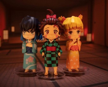 Vorschau: Demon Slayer: Kimetsu no Yaiba - Sumiko, Zenko, Inoko Mini Actionfiguren / Entertainment District Ar Vorschau: Demon Slayer: Kimetsu no Yaiba - Sumiko, Zenko, Inoko Mini Actionfiguren / Entertainment District Ar