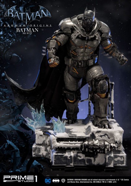 Batman Arkham Origins - Batman Statue / XE Suit: Prime 1 Studio