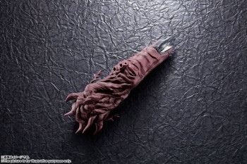 Jujutsu Kaisen - Object: Ryomen Sukunas Finger / Proplica Replik - Special Grade Cursed: Bandai Jujutsu Kaisen - Object: Ryomen Sukunas Finger / Proplica Replik - Special Grade Cursed: Bandai