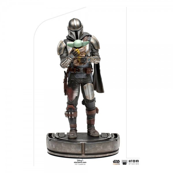 Star Wars The Mandalorian - Mandalorian & Grogu Statue / Art Scale: Iron Studios