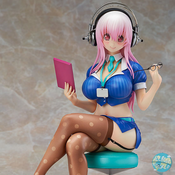 Nitro Super Sonic - Super Sonico Statue / Office Lady Version: Wing Nitro Super Sonic - Super Sonico Statue / Office Lady Version: Wing