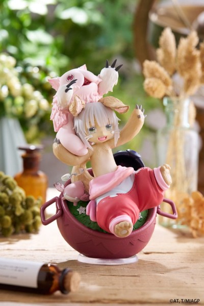 Made in Abyss - Nanachi Statue / The Golden City of the Scorching Sun AMP+ My Treasure Reissue: Tait
