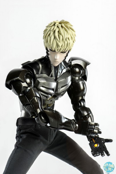 One-Punch Man - Genos Actionfigur / Deluxe Version: ThreeZero