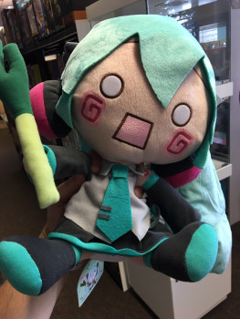 Vocaloid - Hatsune Miku mit Lauch Plüschie: Sega Vocaloid - Hatsune Miku mit Lauch Plüschie: Sega