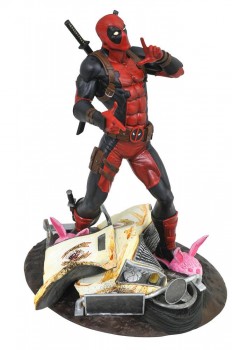 Deadpool - Taco Truck Deadpool Statue / Marvel Gallery: Diamond Select Deadpool - Taco Truck Deadpool Statue / Marvel Gallery: Diamond Select