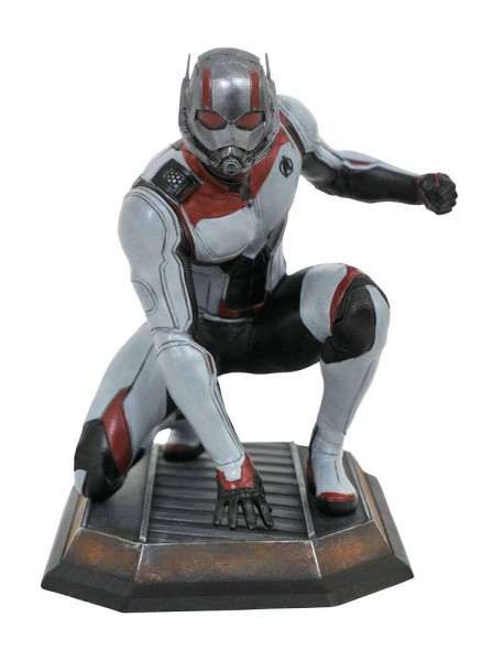 Avengers: Endgame - Ant-Man Diorama / Marvel Gallery: Diamond Select