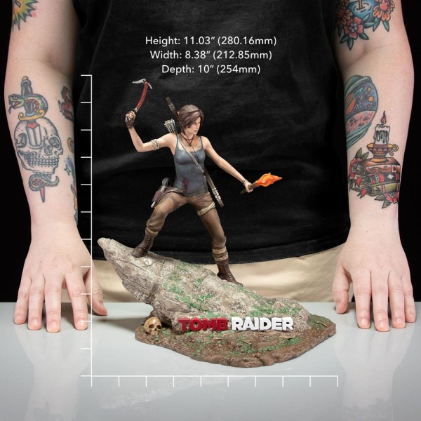 Tomb Raider - Lara Croft Statue / Survivor Era: Dark Horse
