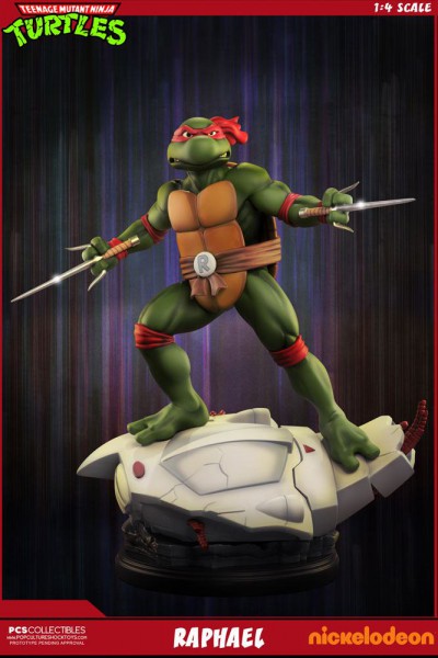 Teenage Mutant Ninja Turtles - Raphael Statue: Pop Culture Shock