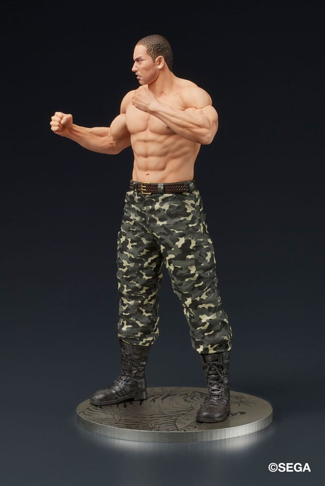 Yakuza: Like a Dragon - Taiga Saejima Statue / Digsta - Battle Style: Digism