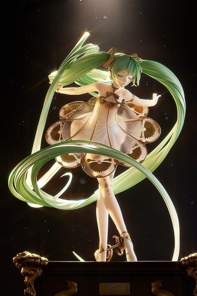 Character Vocal Series 01 - Hatsune Miku Statue / Symphony 5th Anniversary Version: Good Smile Co