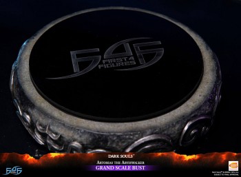 Preview: Dark Souls - Artorias der Abgrundschreiter Büste / Grand Scale: First 4 Figures Preview: Dark Souls - Artorias der Abgrundschreiter Büste / Grand Scale: First 4 Figures