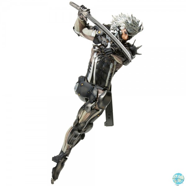 Metal Gear Rising: Revengeance - Raiden Statue - Hdge Technical No. 33: Union Creative