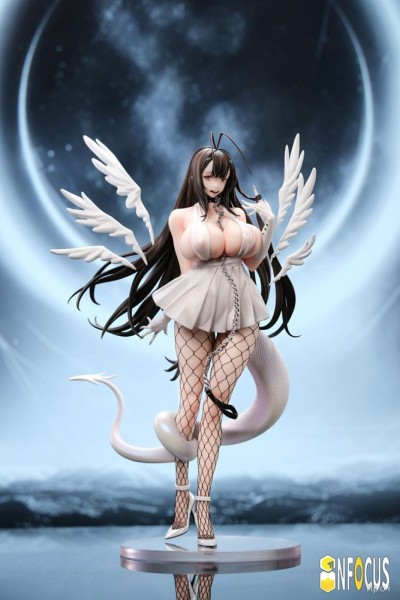 Original Character - Dorothy Statue: Infocus