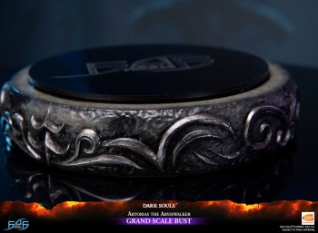 Preview: Dark Souls - Artorias der Abgrundschreiter Büste / Grand Scale: First 4 Figures Preview: Dark Souls - Artorias der Abgrundschreiter Büste / Grand Scale: First 4 Figures