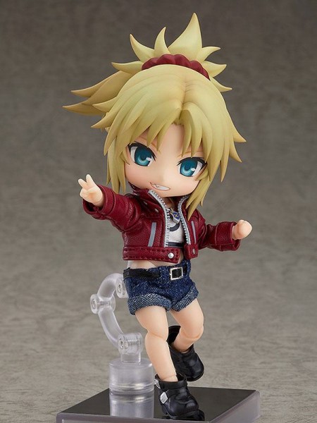 Fate/Apocrypha - Saber of Red Nendoroid Doll / Casual Version: Good Smile Company