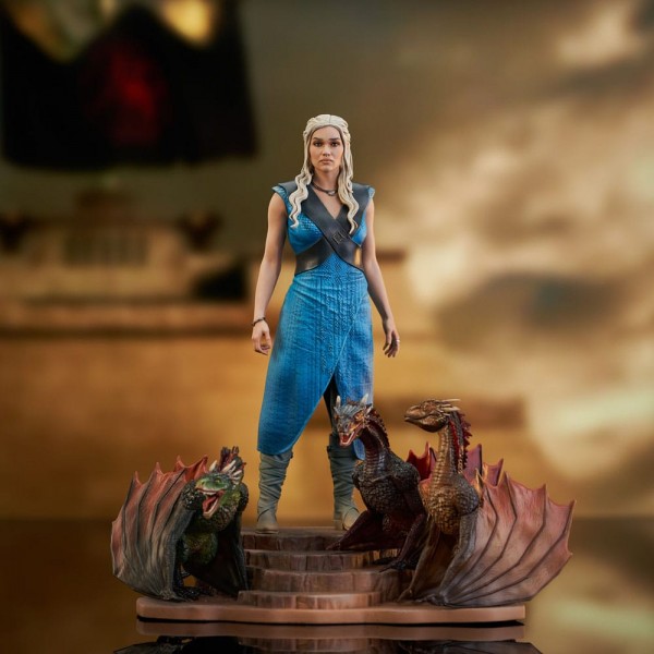 Game of Thrones - Daenerys Targaryen Statue / Deluxe Gallery: Diamond Select