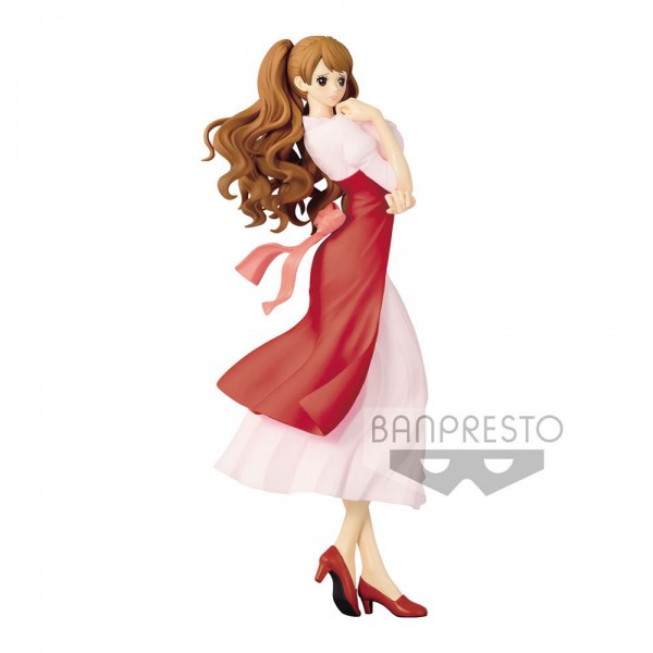 One Piece - Charlotte Pudding Figur / Style B: Banpresto