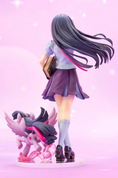 Vorschau: Mein kleines Pony - Twilight Sparkle Statue / Bishoujo: Kotobukiya Vorschau: Mein kleines Pony - Twilight Sparkle Statue / Bishoujo: Kotobukiya