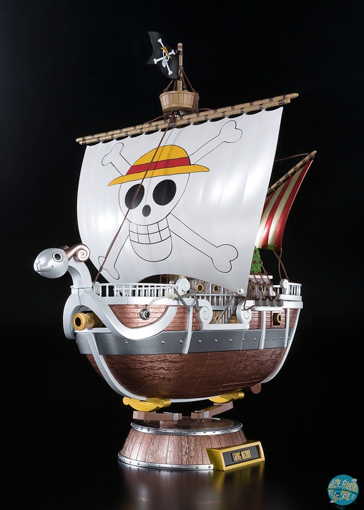 One Piece - Going Merry Statue