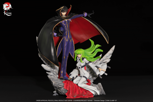 Code Geass - Zero & C.C. Statue: Kitsune