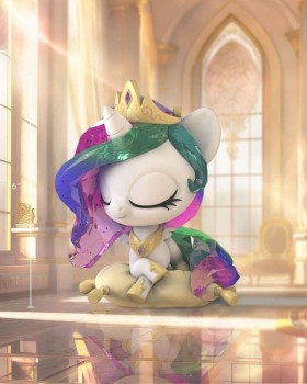 My Little Pony - Princess Celestia Figur / Memories Edition: Mighty Jaxx My Little Pony - Princess Celestia Figur / Memories Edition: Mighty Jaxx