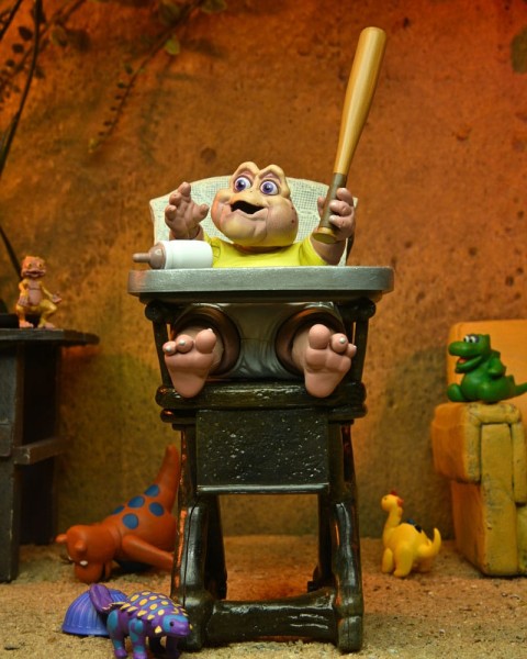 Dinosaurs - Baby Sinclair Actionfigur / Ultimate: NECA