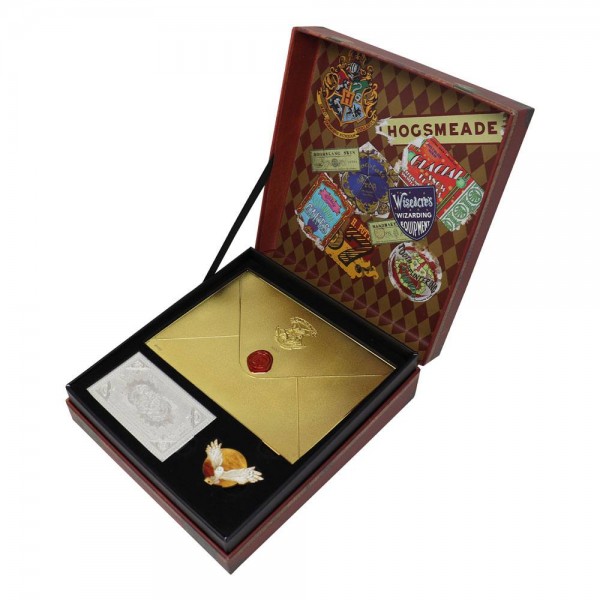 Harry Potter - Collector Geschenkbox / Harry Potter's Journey to Hogwarts Collection: FaNaTik