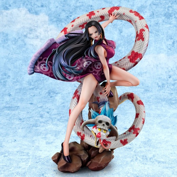 One Piece - Pirate Empress Boa Hancock Statue / P.O.P - A-Maximum: MegaHouse