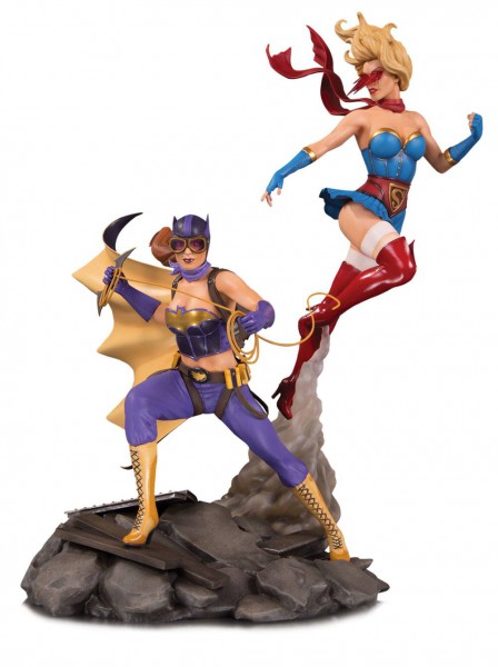 DC Bombshells - Batgirl & Supergirl Celebration Statue: DC Collectibles