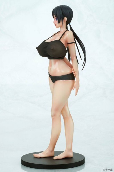 Koumi Island - Konomi Tachibana Statue: Q-Six