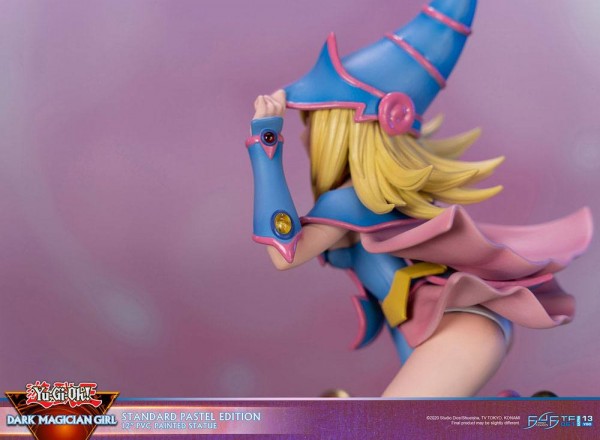 Yu-Gi-Oh! - Dark Magician Girl Statue / Pastel Edition: First 4 Figures