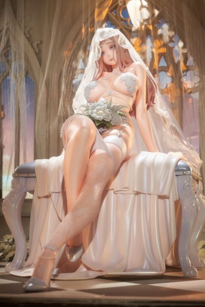 Original Illustration - Marry Statue / Illustrated by LOVECACAO: Lovely