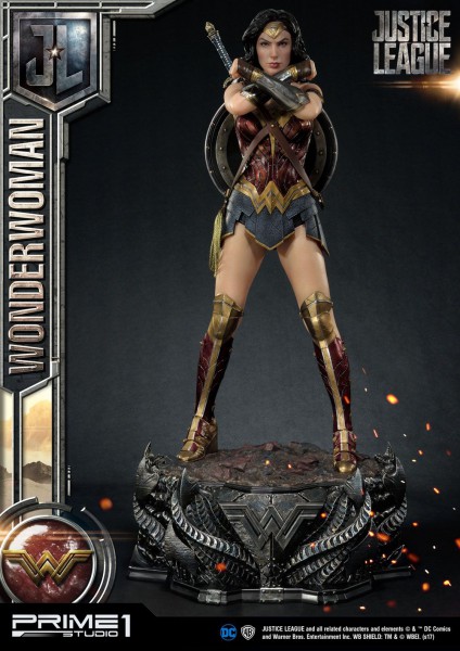 Justice League - Wonder Woman Statue: Prime 1 Studio