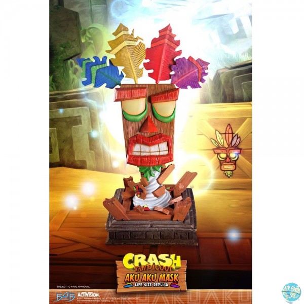 Crash Bandicoot - Aku Aku Maske Life-Size Replika: First 4 Figures