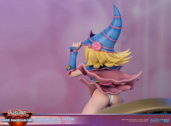 Vorschau: Yu-Gi-Oh! - Dark Magician Girl Statue / Pastel Edition: First 4 Figures Vorschau: Yu-Gi-Oh! - Dark Magician Girl Statue / Pastel Edition: First 4 Figures