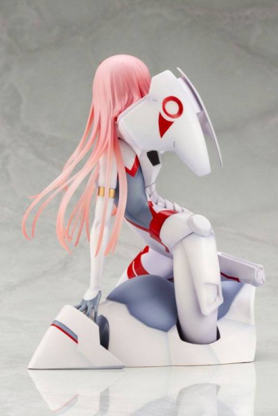 Darling in the Franxx - Zero Two Statue / The 13th Unit Version: Kotobukiya