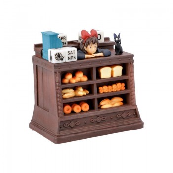Studio Ghibli - Kikis kleiner Lieferservice - Perpetual Kiki Salesclerk Diorama / Calendar: Semic Studio Ghibli - Kikis kleiner Lieferservice - Perpetual Kiki Salesclerk Diorama / Calendar: Semic