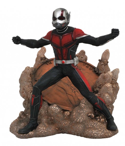 Ant-Man and The Wasp - Ant-Man Statue / Marvel Movie Gallery: Diamond Select